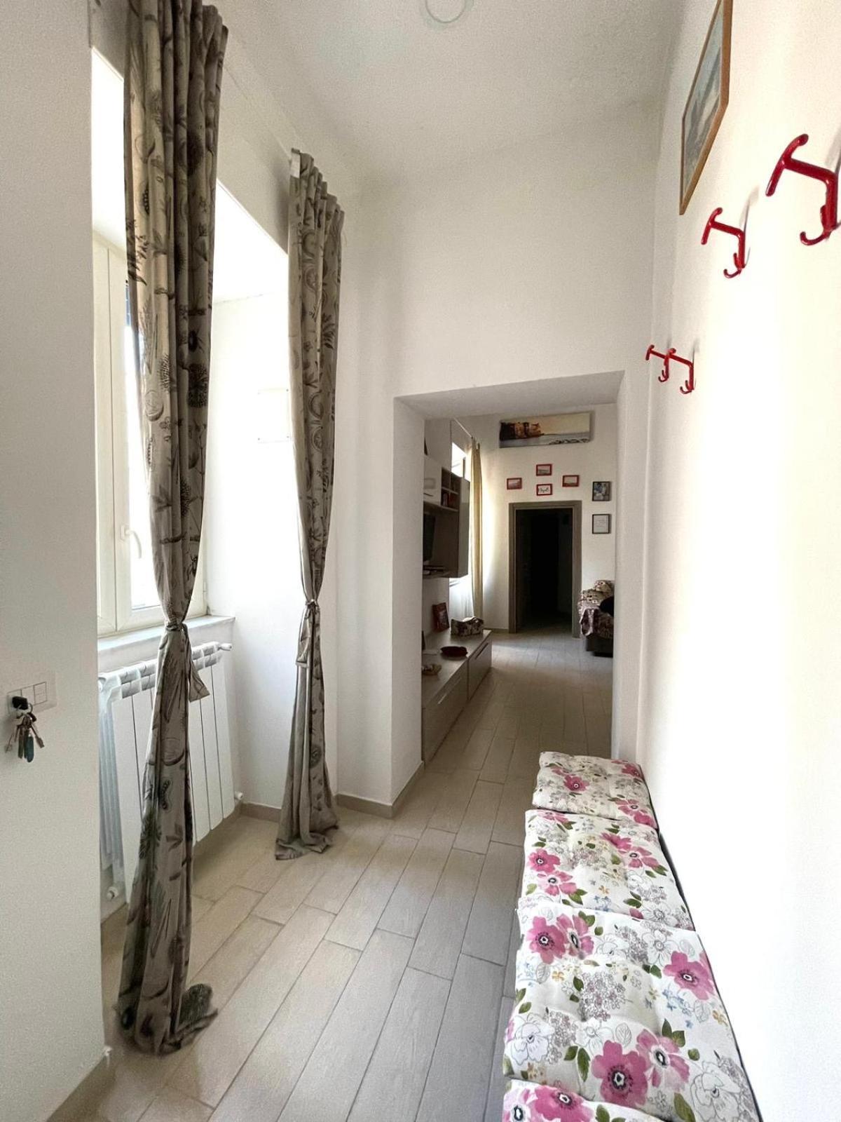 Ginevra'S Apartment Naples Exterior photo